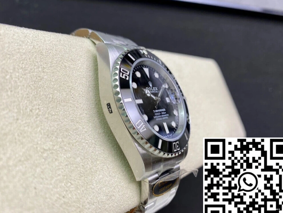 Submariner M126610LN-0001 Factory Black Dial 41MM Clean Rolex 0129